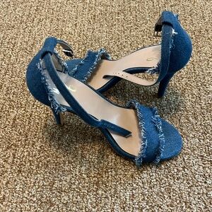 Jean shoes